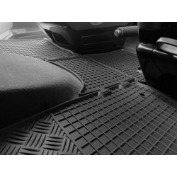 Gumené rohože na mieru pre VOLKSWAGEN T6 2m Transporter/Caravella/Multivan +TUNEL (4diel) (od 2015)