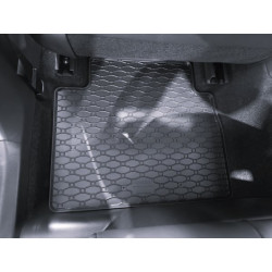 Gumené rohože na mieru pre TOYOTA Camry (od 2018)