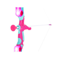 Luk so šípmi a terčom ružovej farby