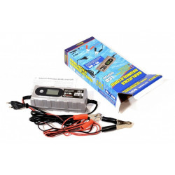 Nabíječka s mikroprocesor 3,8Amp 6/12V s LCD displayom