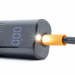 Autokompresor s digitálnymi tlakomermi a LED batériou