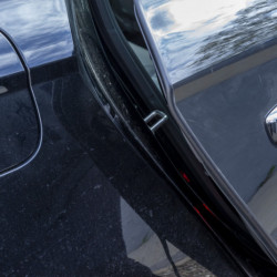 Ochranná lišta hrán dverí auta (b)